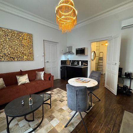 Le Marius Apartment Saumur Bagian luar foto