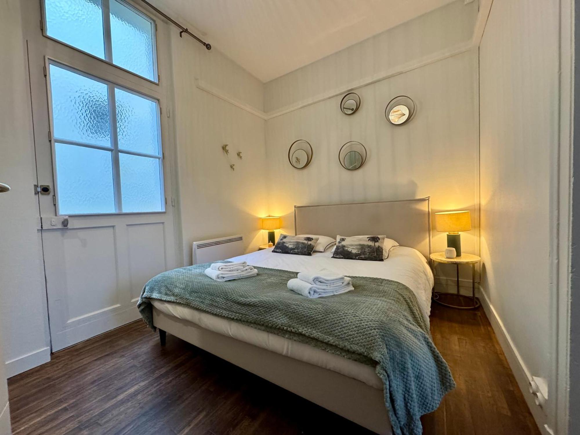 Le Marius Apartment Saumur Bagian luar foto